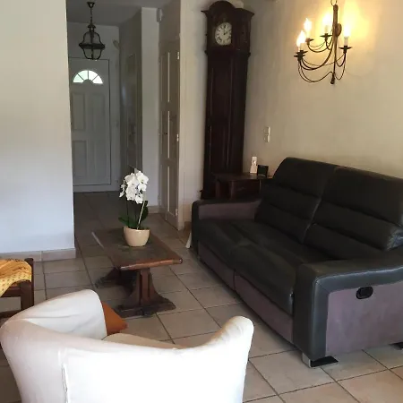 Vila L'adret Et Sa Piscine Juan-les-Pins
