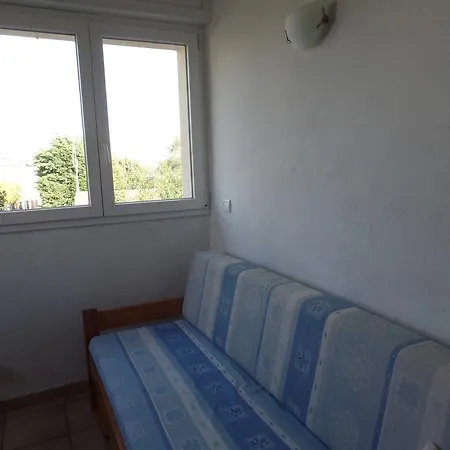 L'adret Et Sa Piscine *